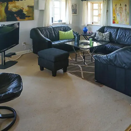 2 Bedroom Pet Friendly In * Thyholm